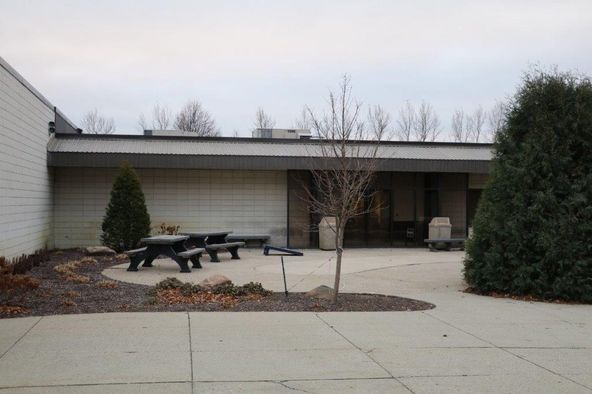 Southern MN Industrial/Distribution - For Lease: 2300 Brown Avenue, Waseca, MN 56093